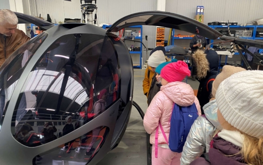 Pályaorientációs nap _  Hogyan  készül a helikopter?
