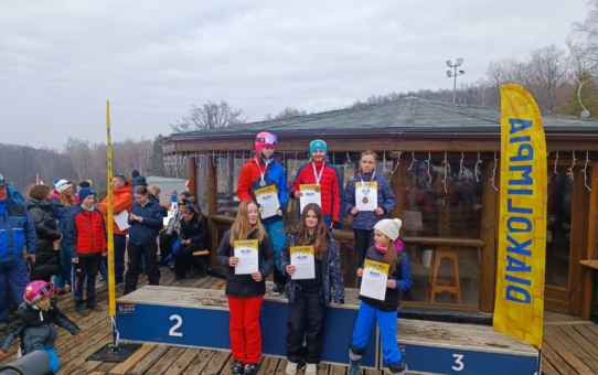 Akire büszkék vagyunk...Szőllősi Linda ALPESI SÍ sportág