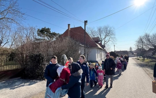 Jöjjön a tavasz, tűnjön el a tél..
